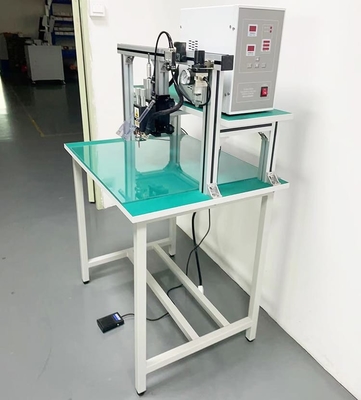 Máquina manual de la soldadura por puntos del pórtico de la tabla del pedal del pie para la batería 21700 26650 32700 18650