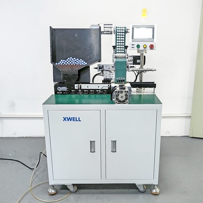 Batería de litio Máquina automática de pegado / pegado de papel aislante de batería cilíndrica