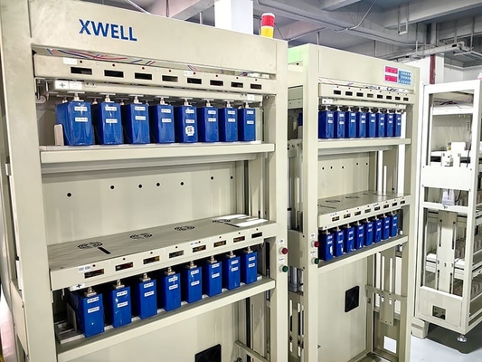 5V 100A 64 canales de la célula prismática de la batería Tester máquina de prueba de clasificación