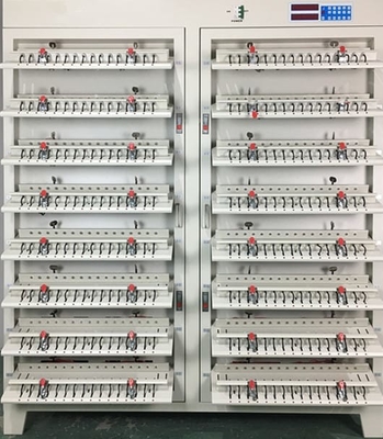 probador de la batería 5v 18650 que carga descargando 3A Constant Current