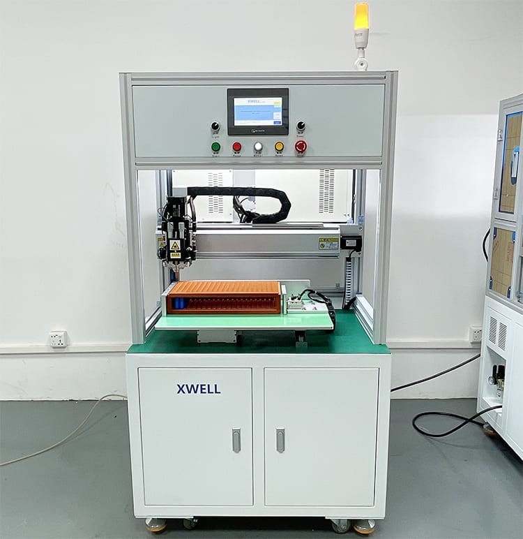 Eficacia alta de la sola de la batería máquina lateral de la soldadura por puntos para Li Ion Battery Pack