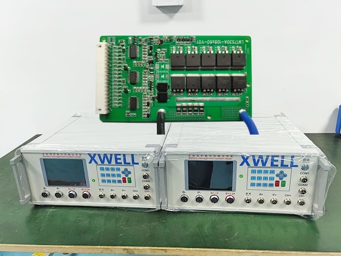 máquina de prueba de la tarjeta del PWB de la batería BMS System Electric Vehicle de 1-24S BMS Tester Lifepo 4 para la batería