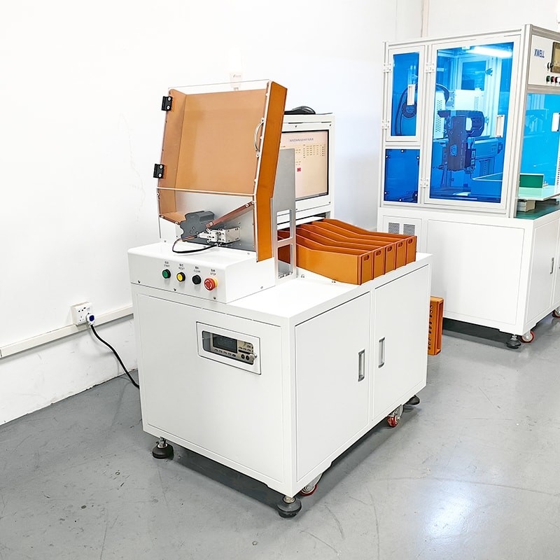 Máquina automática de clasificación de baterías de 5 canales para células cilíndricas 18650 21700