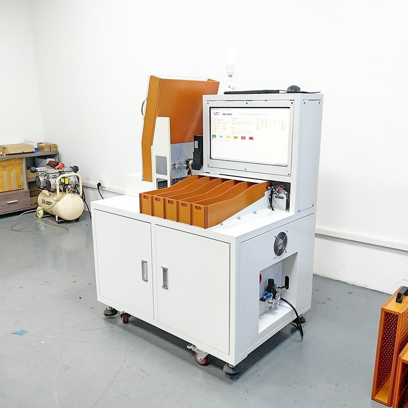 Máquina de clasificación de células de batería PLC de 5 canales Tester de tensión IR de células cilíndricas