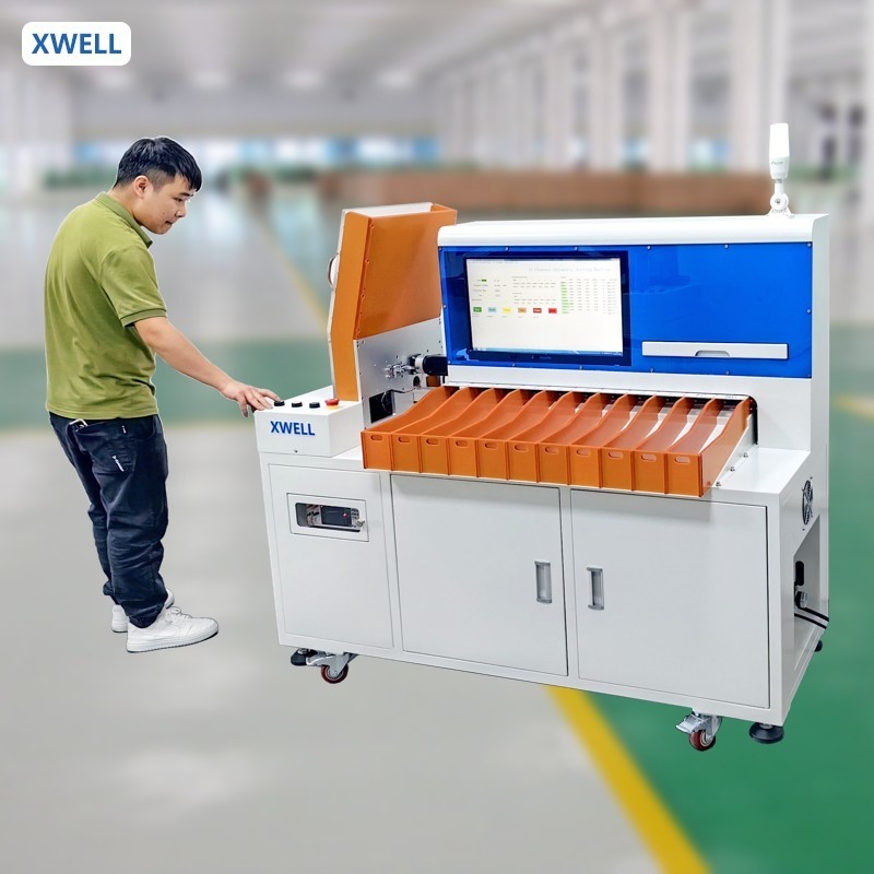 11 canales 18650 21700 32650 Máquina automática de clasificación de células de batería cilíndrica