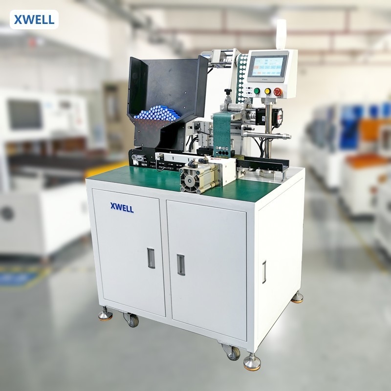 18650 Máquina de clasificación de baterías cilíndrica automática de canal opcional con papel aislante de conexión de baterías