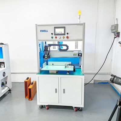 Buen precio Máquina automática de soldadura de puntos de un solo lado CNC para la batería de paquetes de níquel en línea