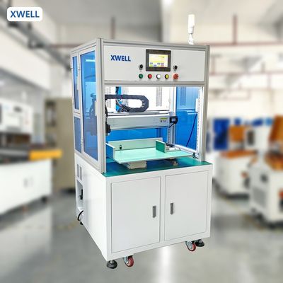 Buen precio Máquina automática de soldadura por puntos de la batería de lado único de 5000A/8000A para soldadura de paquetes de baterías cilíndricos en línea
